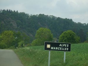 LES-ALPES-MANCELLES-028.JPG